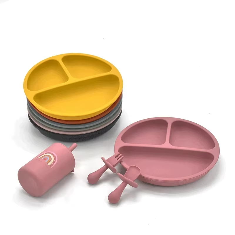Silicone Baby Plate Set with Spoon & Fork – BPA-Free Divided Toddler Feeding Tray