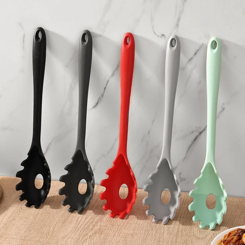 Silicone pasta noodle colander spoon with long handle for spaghetti scooping and straining – Purease
